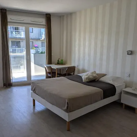 Aparthotel Zenao *